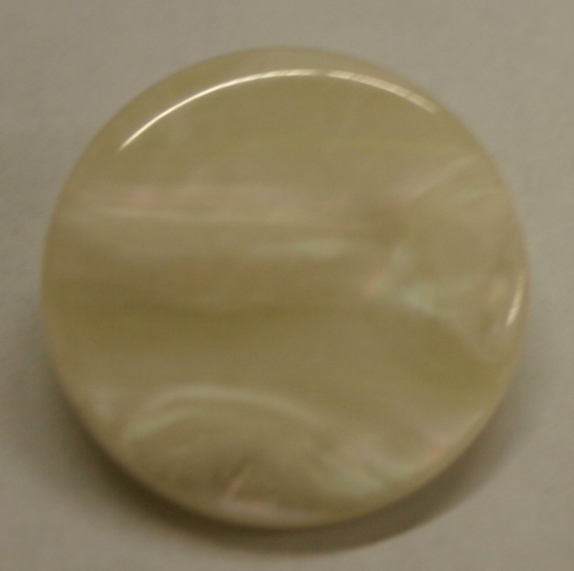 #89005222 7/8 inch Mother of Pearl Shank Fashion Button